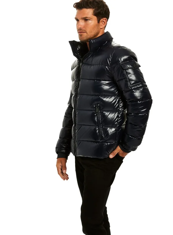 Men SAM. Clothing-Trail